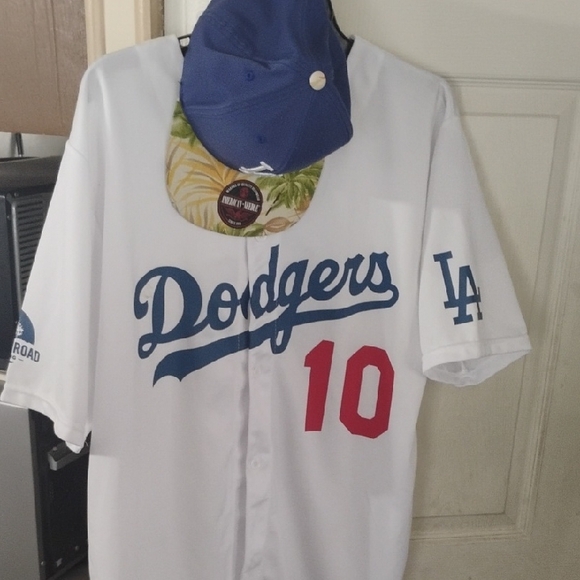 Dodgers Jersey/Hat - Picture 1 of 5